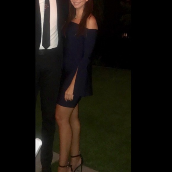 Misha collection Rozie Off the shoulder Dress - Picture 6 of 8